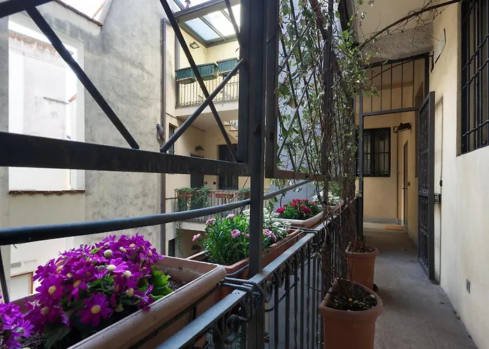 Hl Luxury Duomo Apartment - Via Torino, Montenapoleone